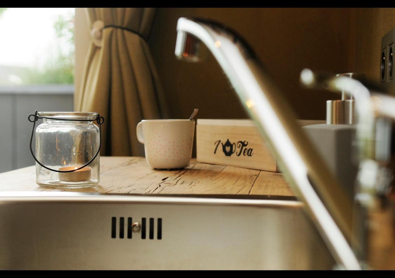 Bed and Breakfast Sur Le Tige Hamois Exterior foto