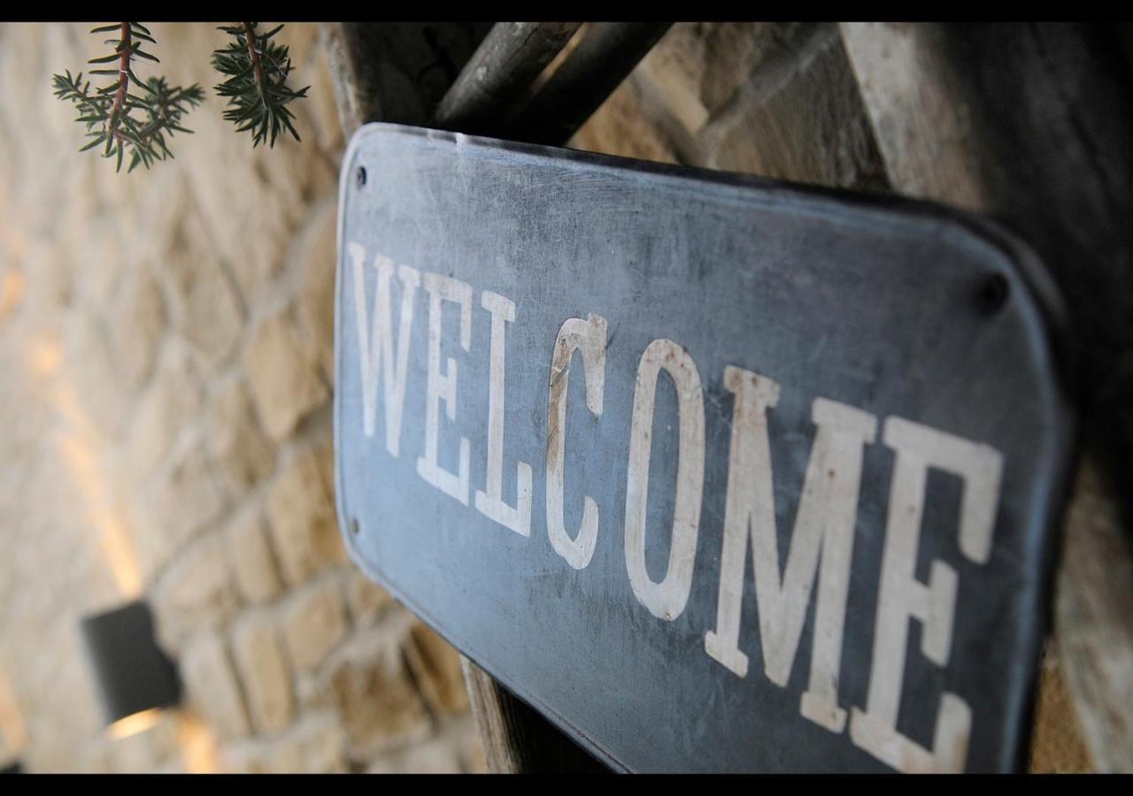 Bed and Breakfast Sur Le Tige Hamois Exterior foto